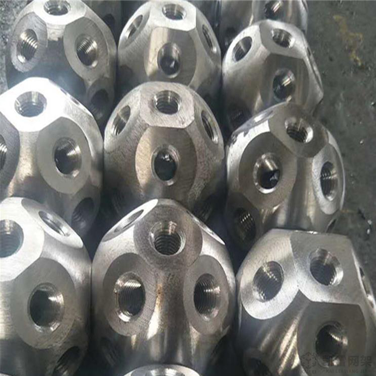 仙桃螺栓球网架加工安装方法